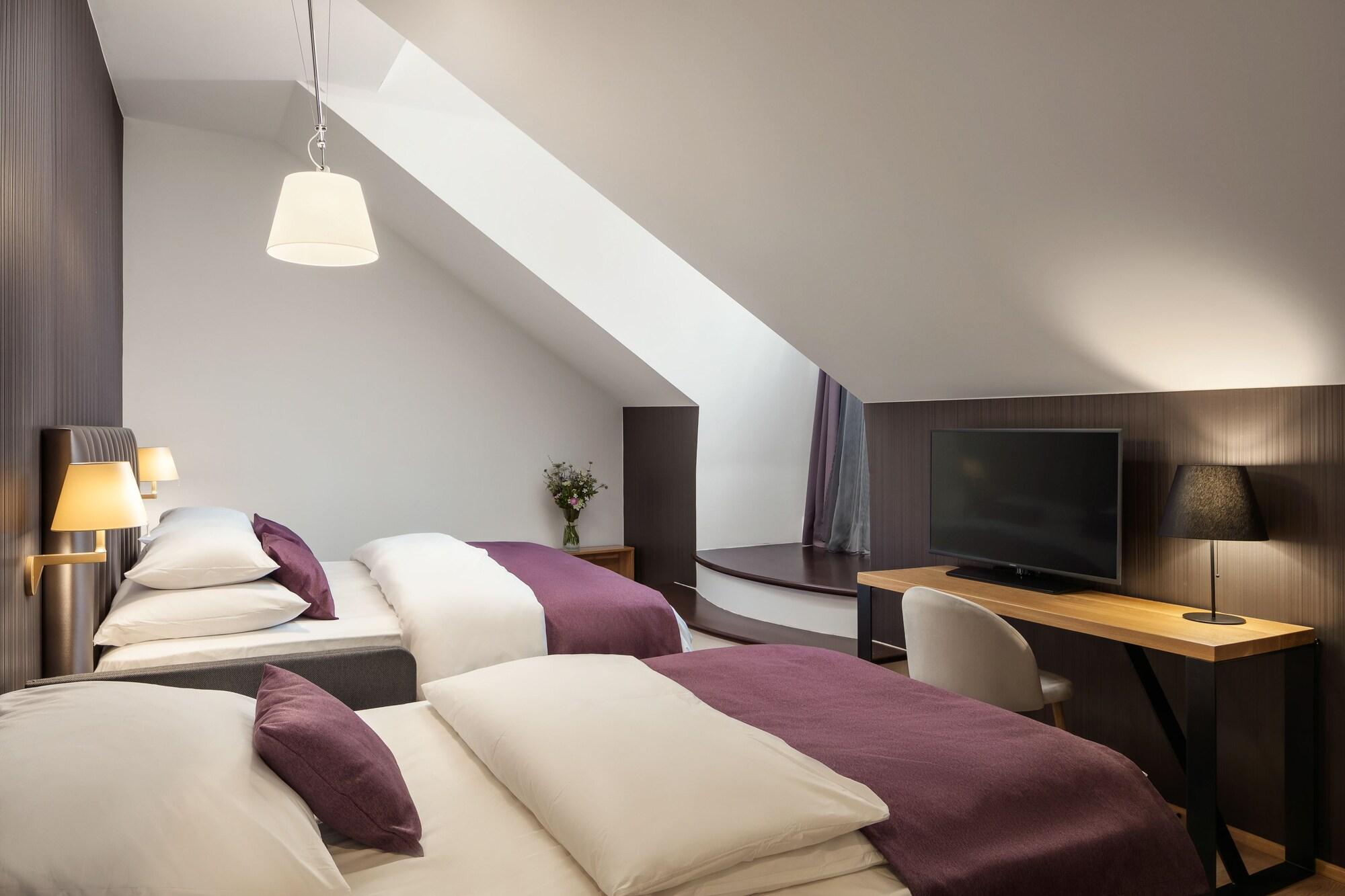 Moods Charles Bridge Hotel Praha